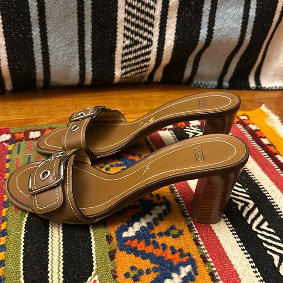 Coach cognac brown sandals size 8 new - Picture 1 of 3